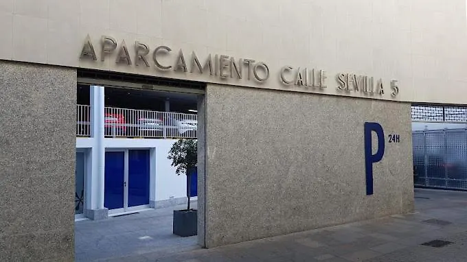 Centro-mezquita De 6 A 8 Huespedes, 2 Por Córdoba