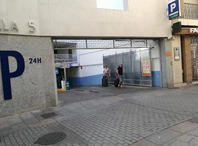 Apartamento Centro-mezquita De 6 A 8 Huespedes, 2 Por *