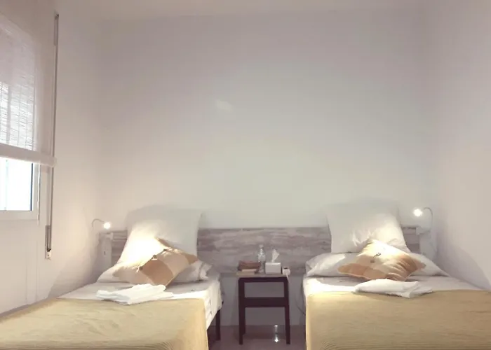 Apartamento Centro-mezquita De 4a8 Huespedes Pida Presupuesto